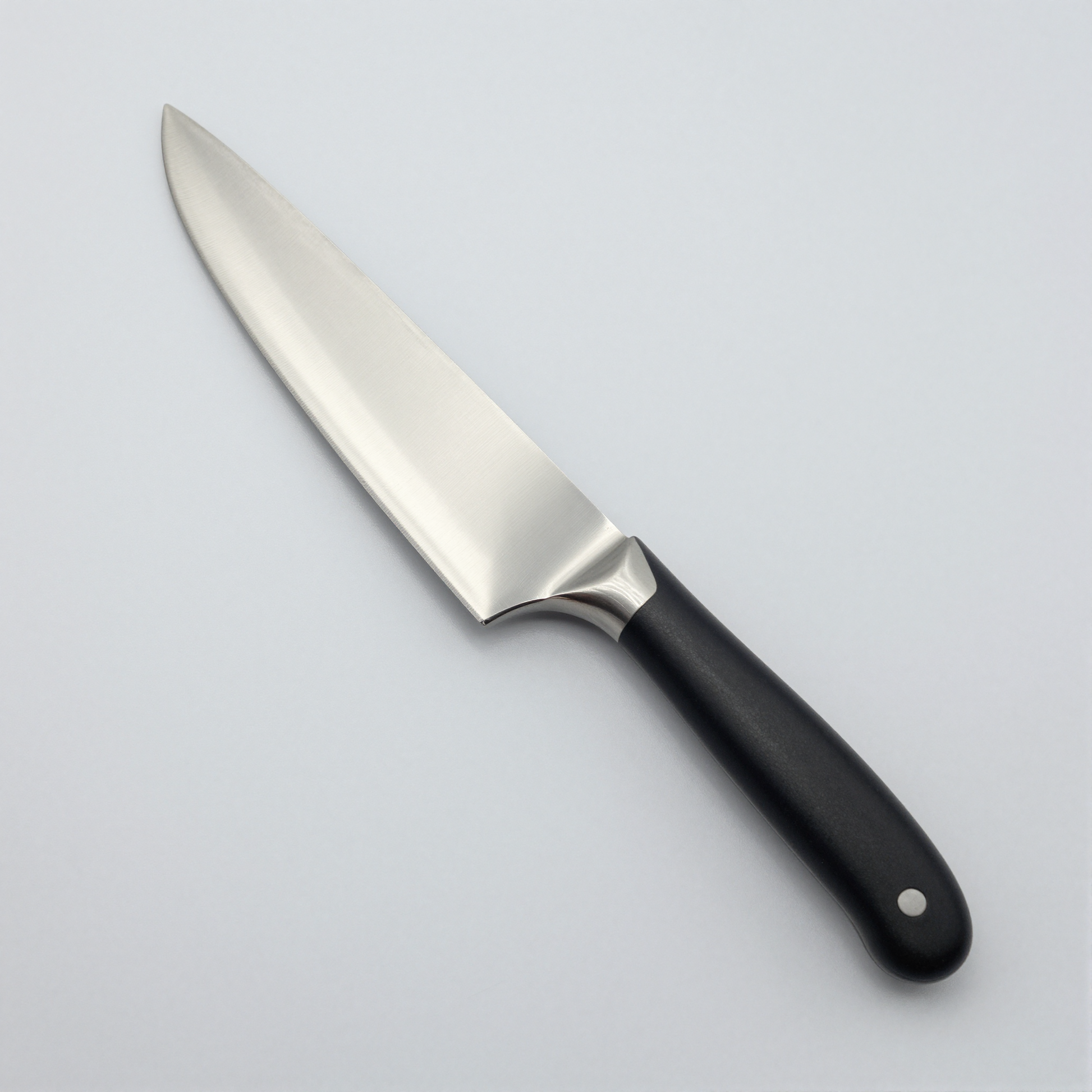 Bread knife detail